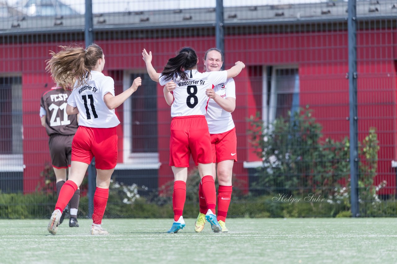 Bild 193 - wBJ St. Pauli - Walddoerfer : Ergebnis: 1:11